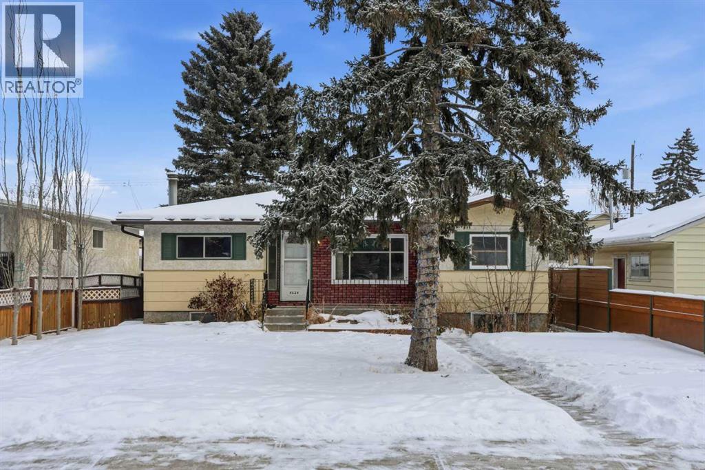 MLS® listing #29185630 for sale located at 8624 33 Avenue NW