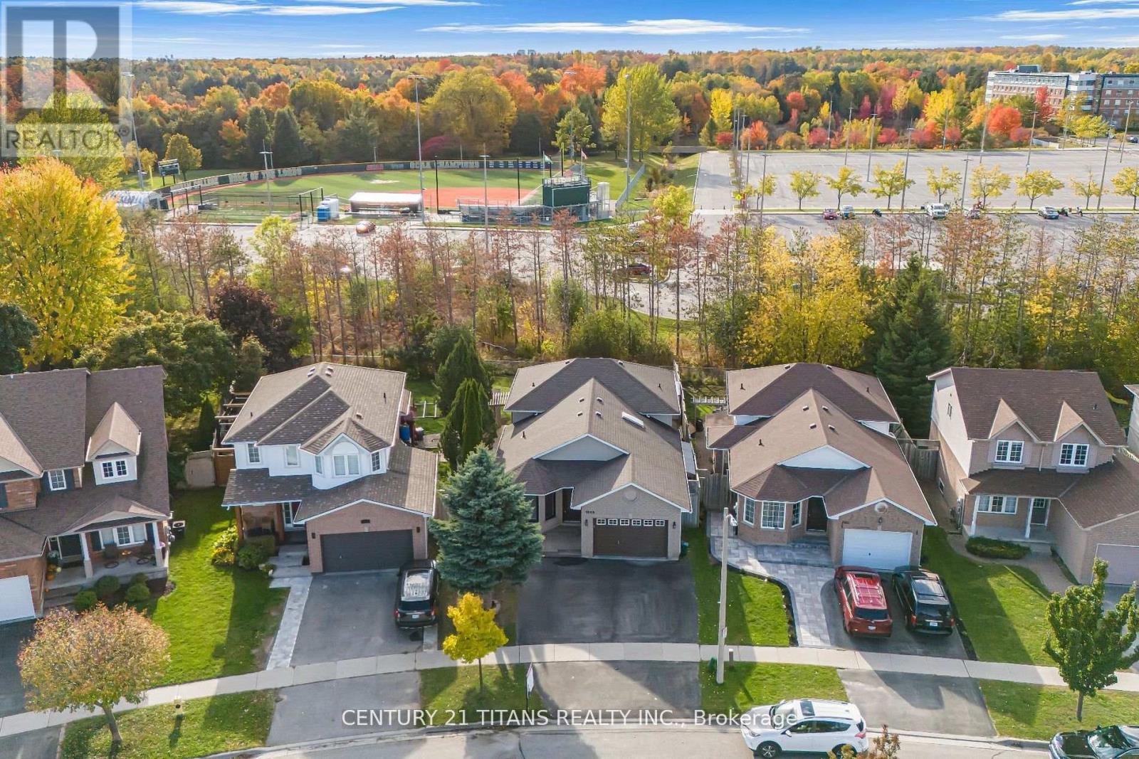 MLS® listing #29185698 for sale located at MAIN FLOOR - 1959 DALHOUSIE CRESCENT