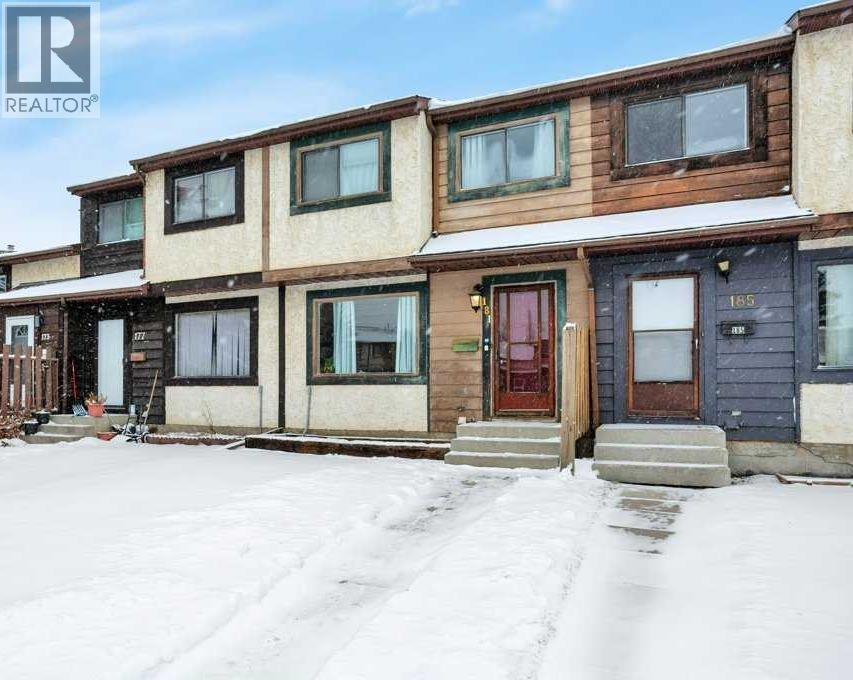 MLS® listing #29186303 for sale located at 181 Baile Close