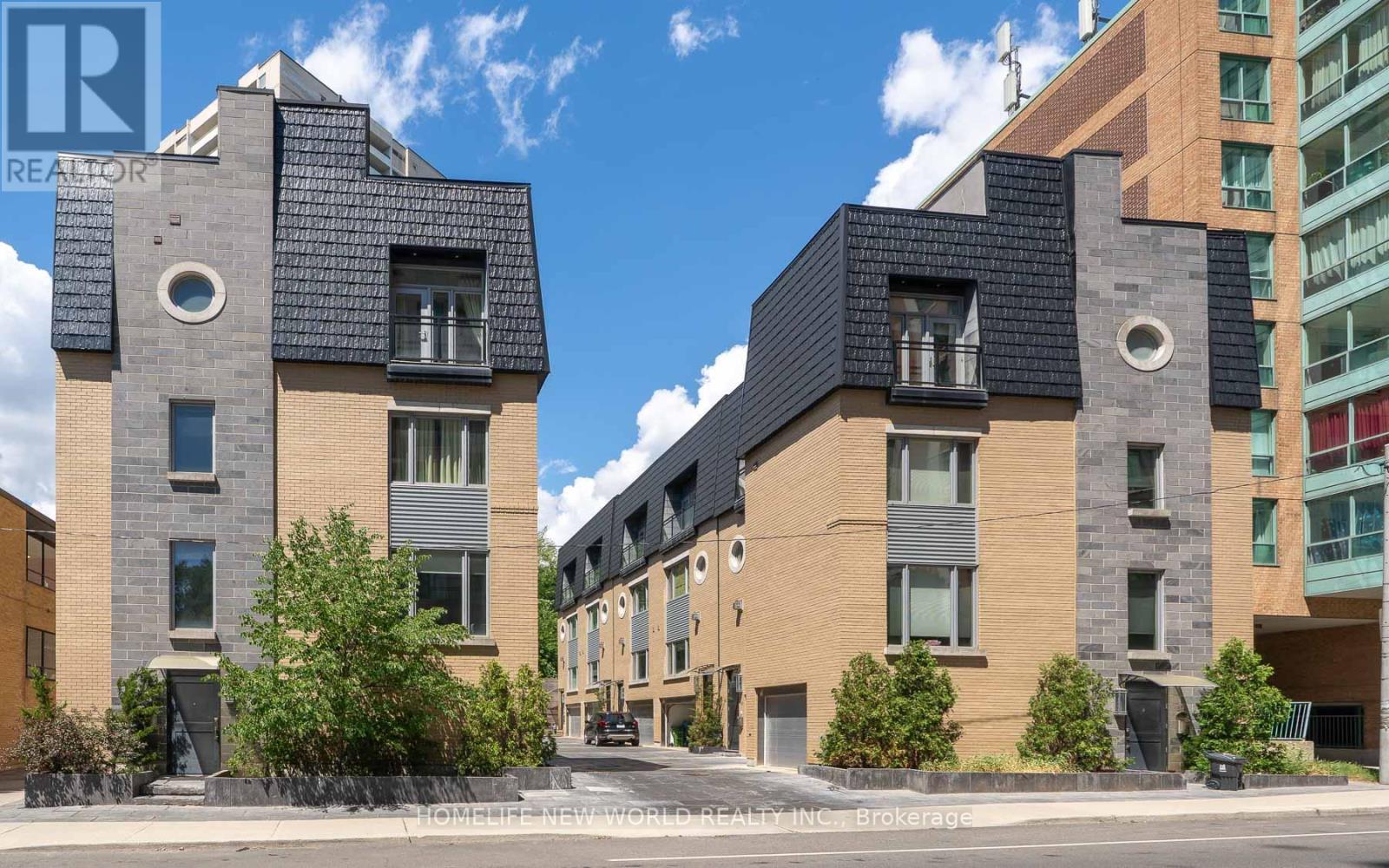 MLS® listing #29187217 for sale located at 310 MERTON STREET