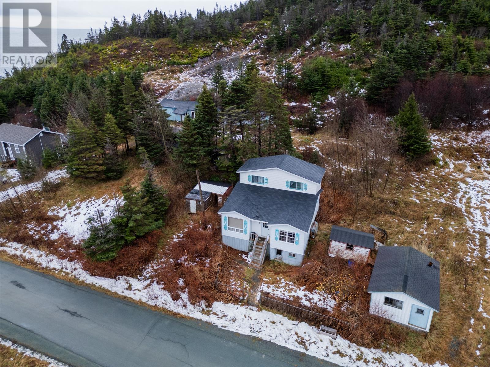 MLS® listing #29188924 for sale located at 206 Admirals Cove Road