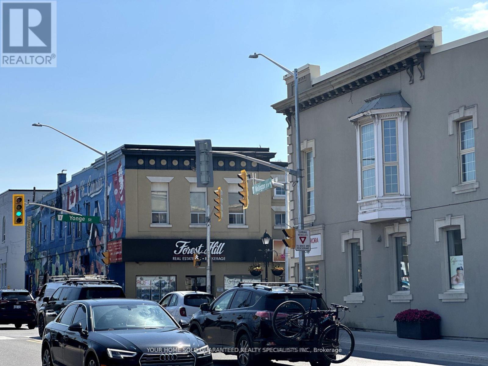 MLS® listing #29189136 for sale located at 205 - 15242 YONGE STREET