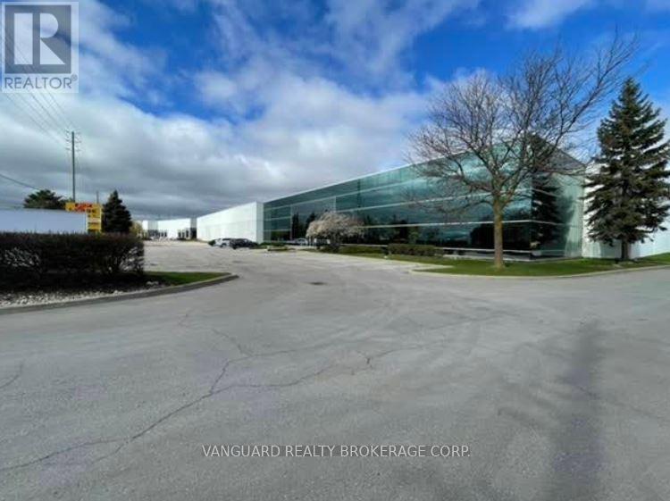 MLS® listing #29189244 for sale located at 2 - 200 WESTCREEK BOULEVARD