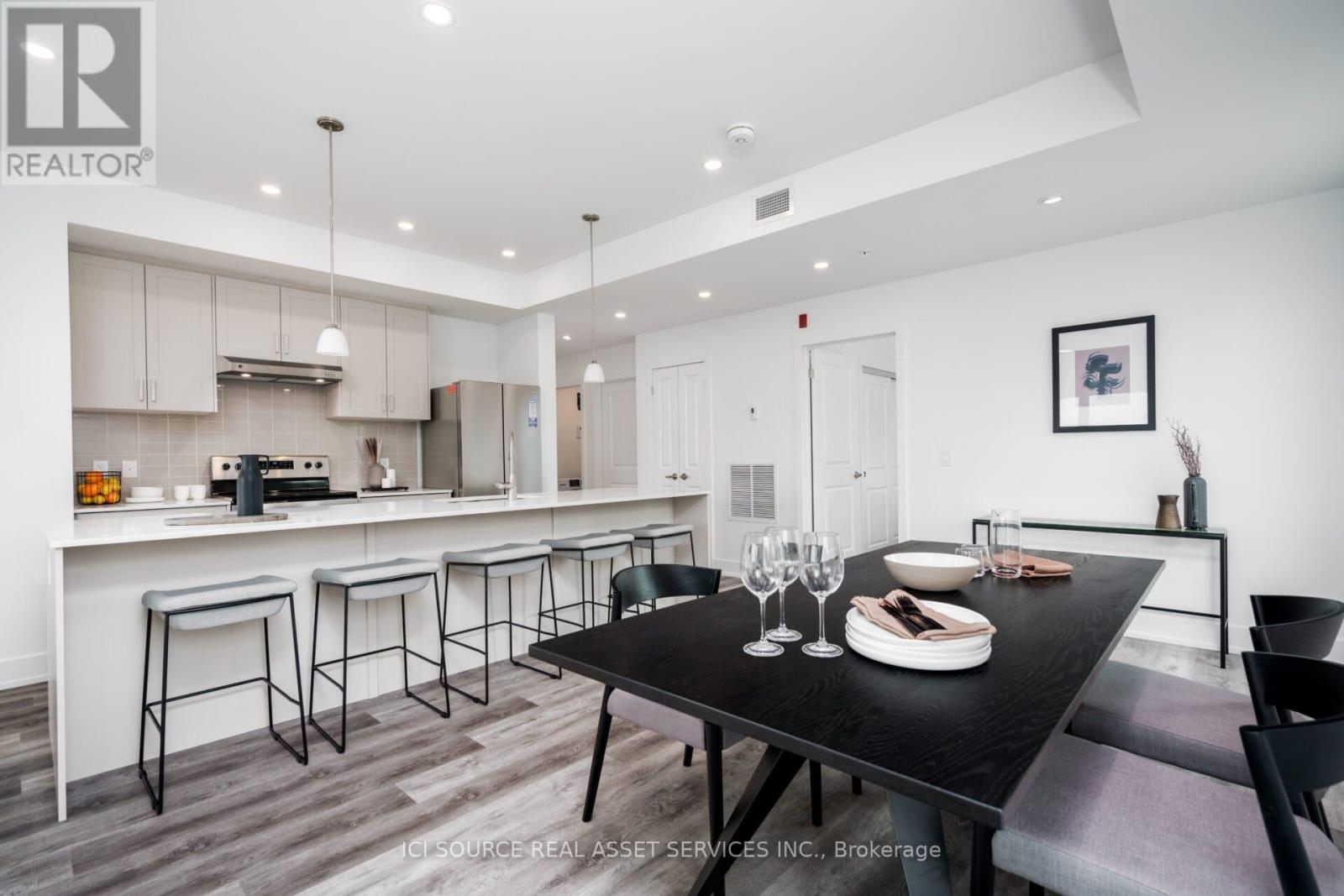 MLS® listing #29191213 for sale located at 208 - 19B WEST STREET N