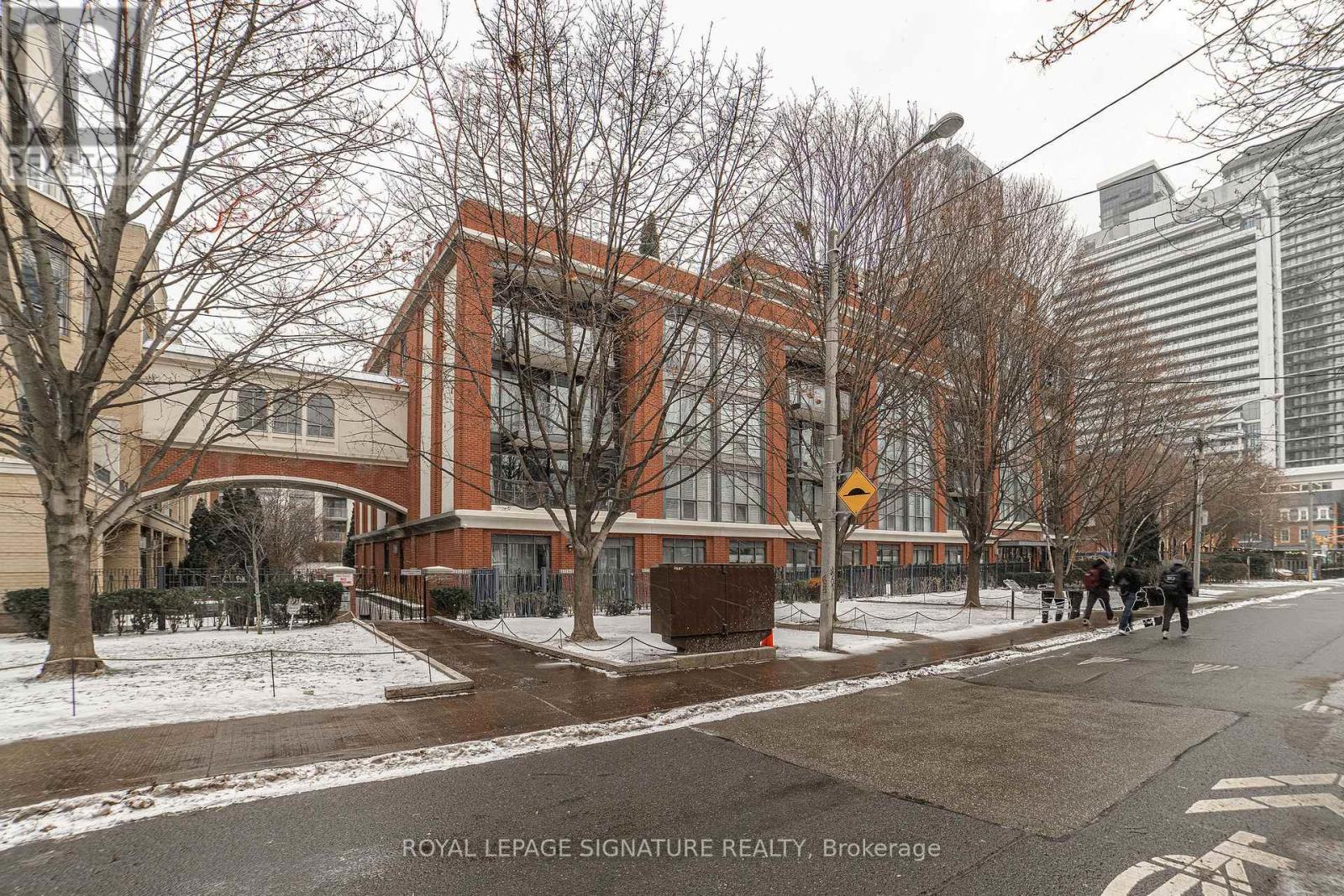 MLS® listing #29191934 for sale located at 402 - 11 SOHO STREET