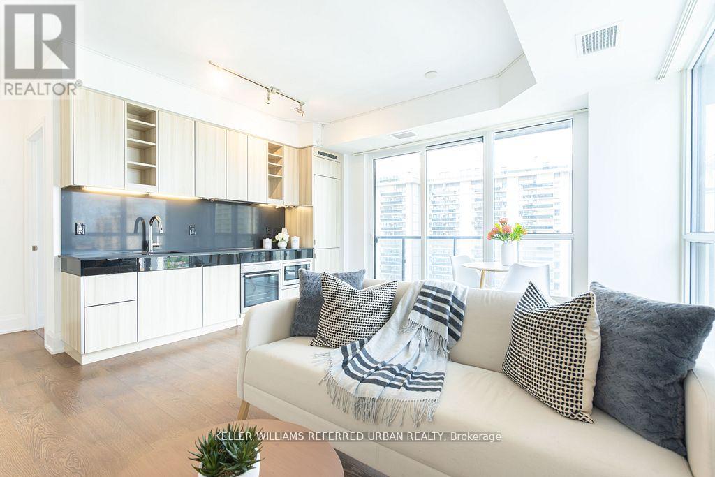 MLS® listing #29193733 for sale located at 1802 - 101 ERSKINE AVENUE