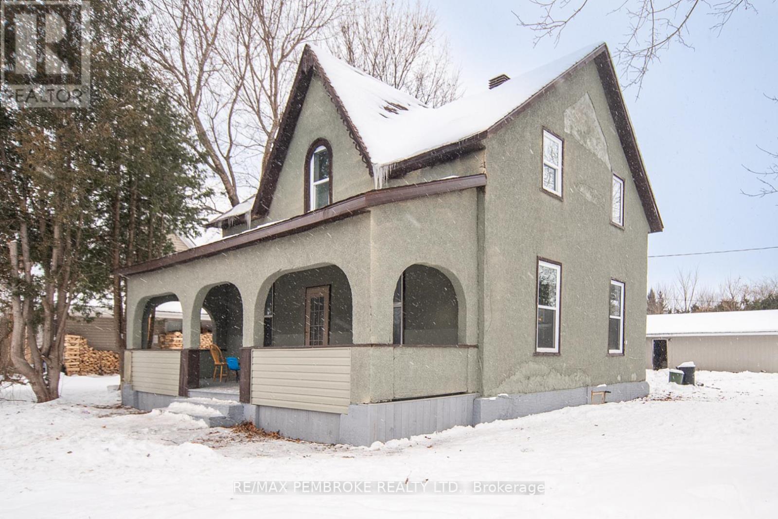 MLS® listing #29193985 for sale located at 2146 WESTMEATH ROAD