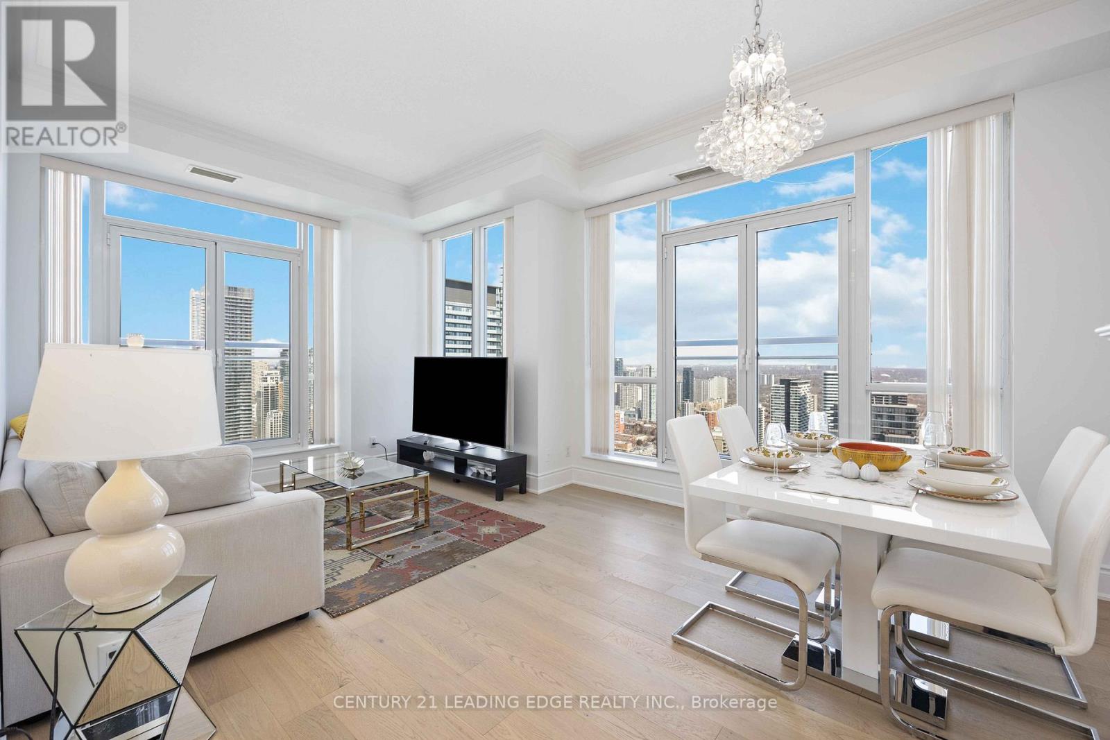 MLS® listing #29196080 for sale located at LPH02 - 763 BAY STREET