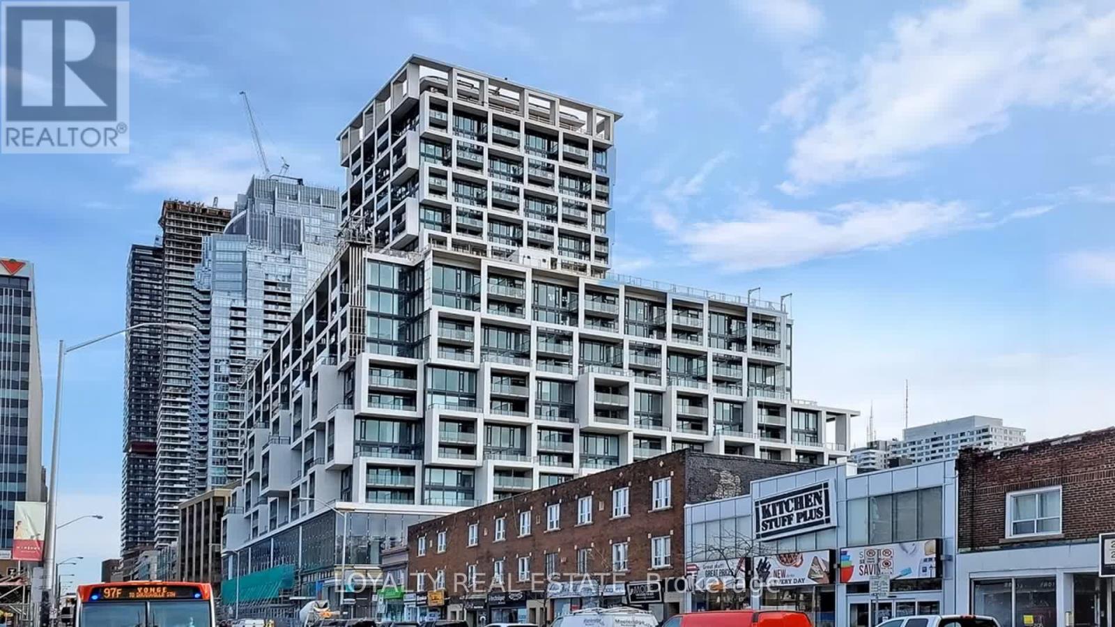 MLS® listing #29197649 for sale located at 1616 - 5 SOUDAN AVENUE