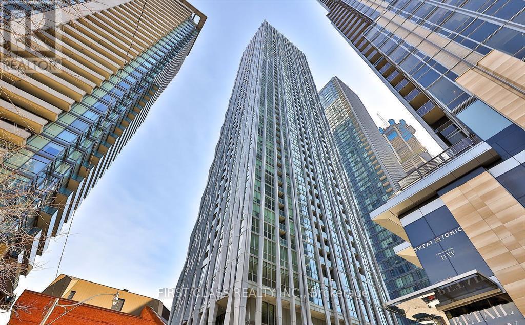 MLS® listing #29197842 for sale located at 1801 - 1 YORKVILLE AVENUE