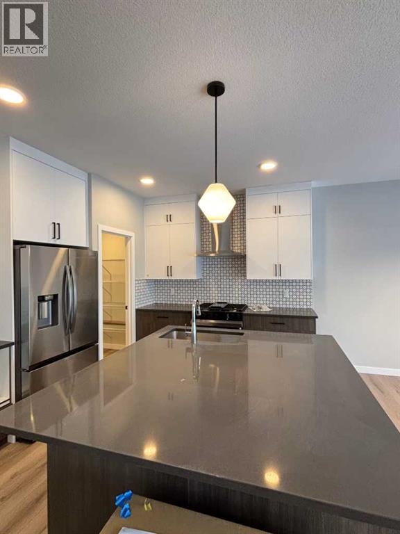 MLS® listing #29198190 for sale located at 342 Baywater Common SW