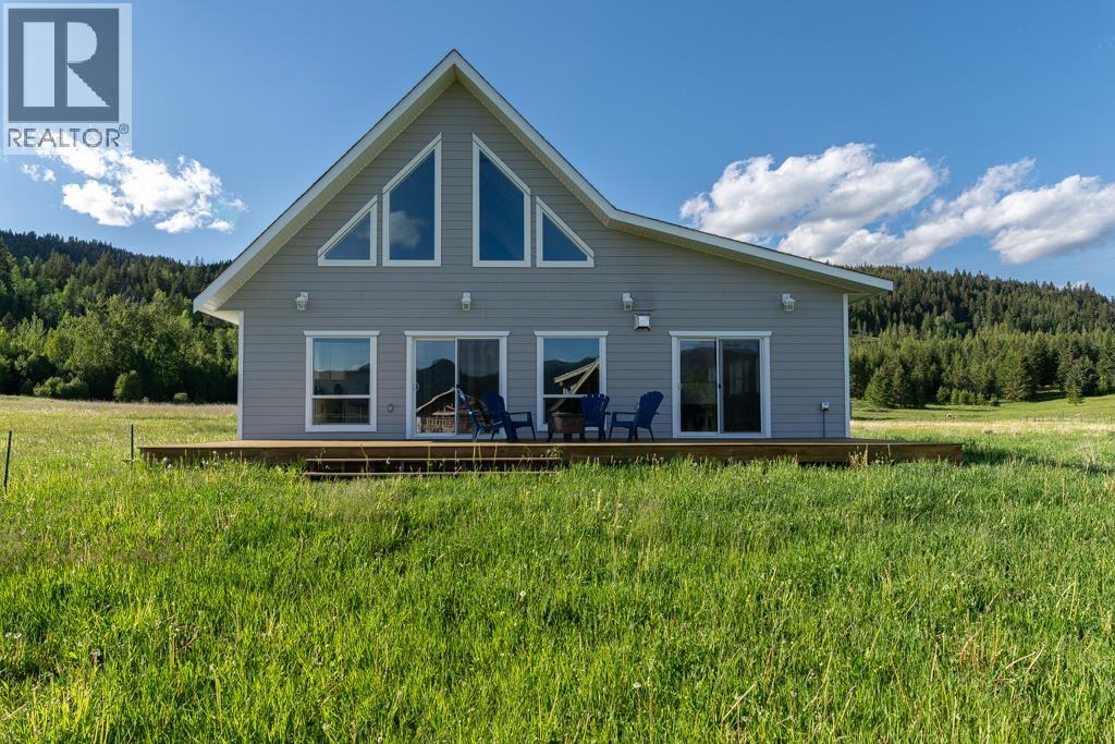 MLS® listing #29203110 for sale located at 3963 CANIMVIEW DRIVE