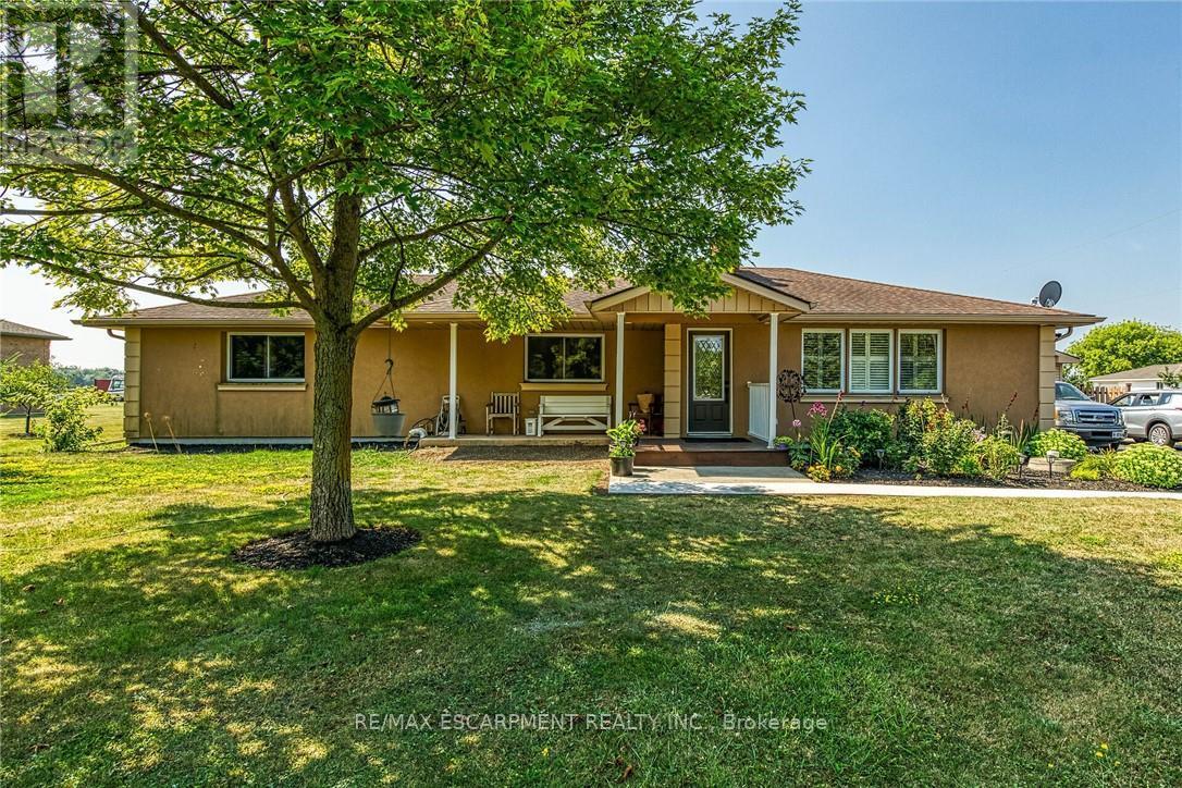 MLS® listing #29203557 for sale located at 982 HIGHLAND ROAD E