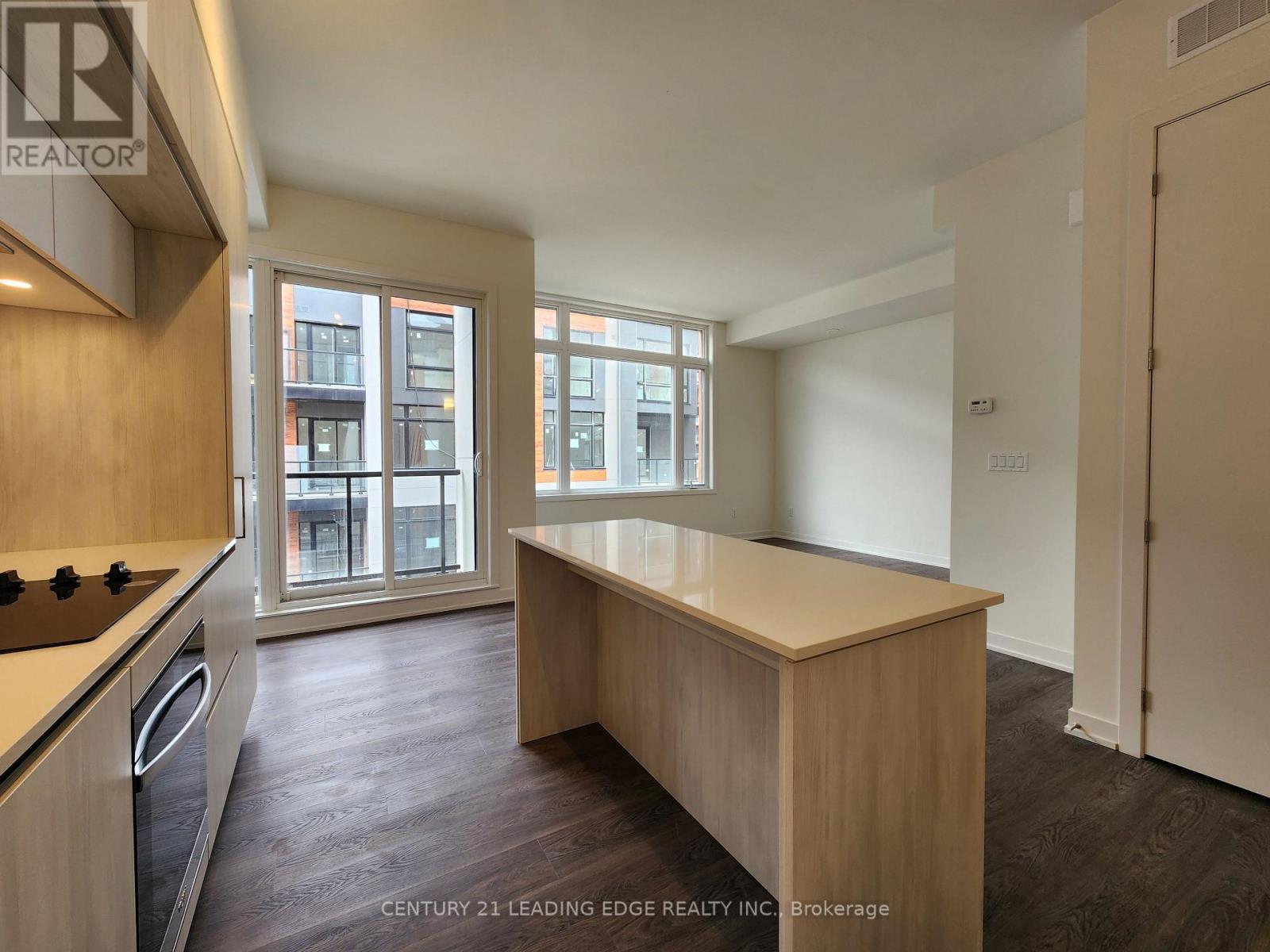 MLS® listing #29203765 for sale located at 1012 - 14 DAVID EYER DRIVE