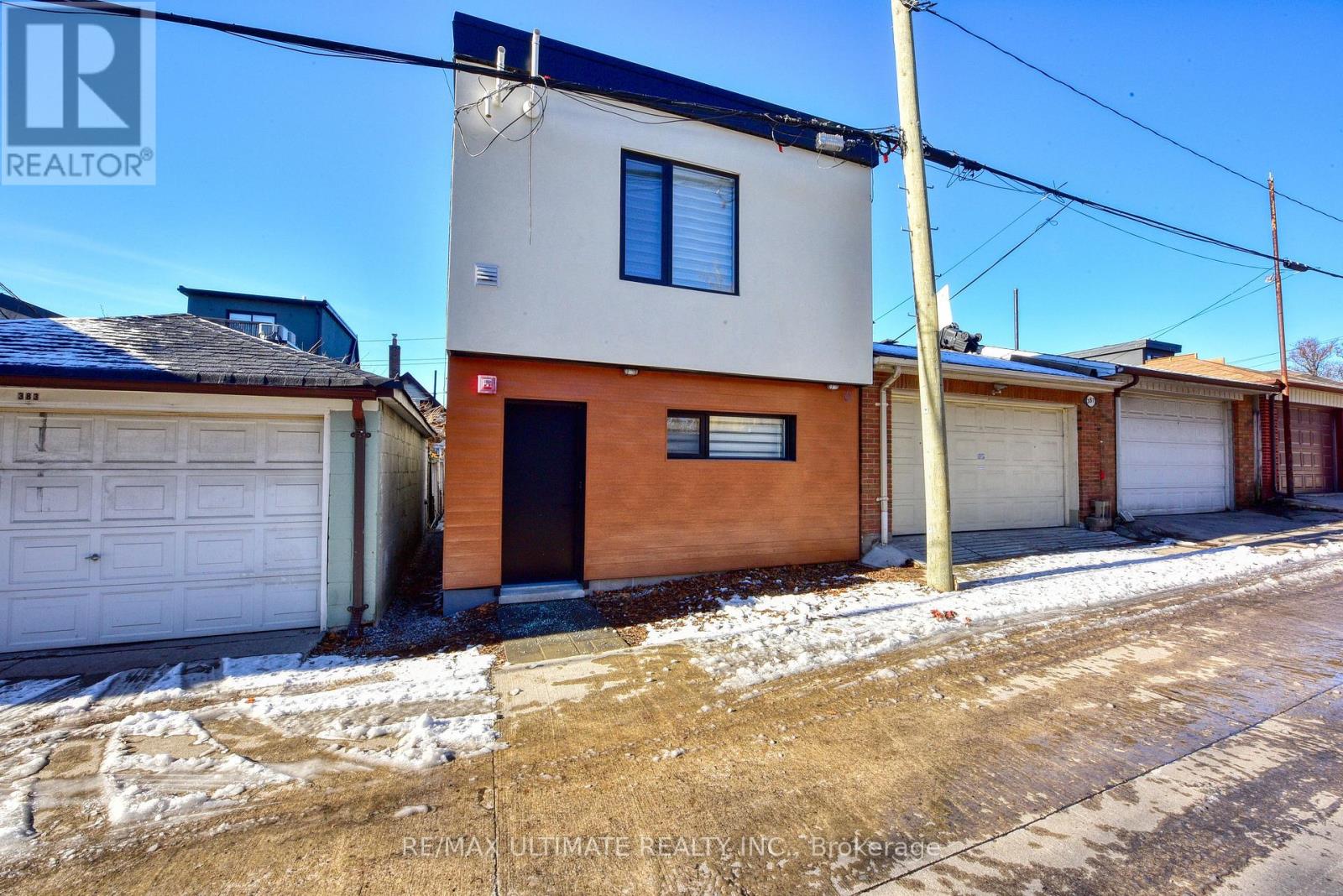 MLS® listing #29204061 for sale located at LANEWAY - 385 MCROBERTS AVENUE