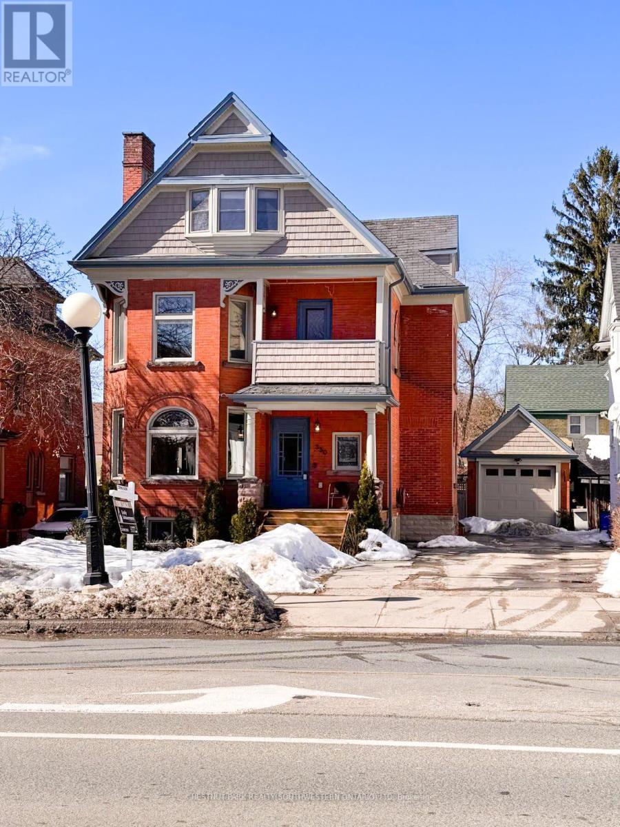 MLS® listing #29204271 for sale located at 350 QUEEN STREET S