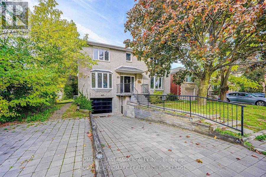 MLS® listing #29204606 for sale located at 44 FRONTENAC AVENUE