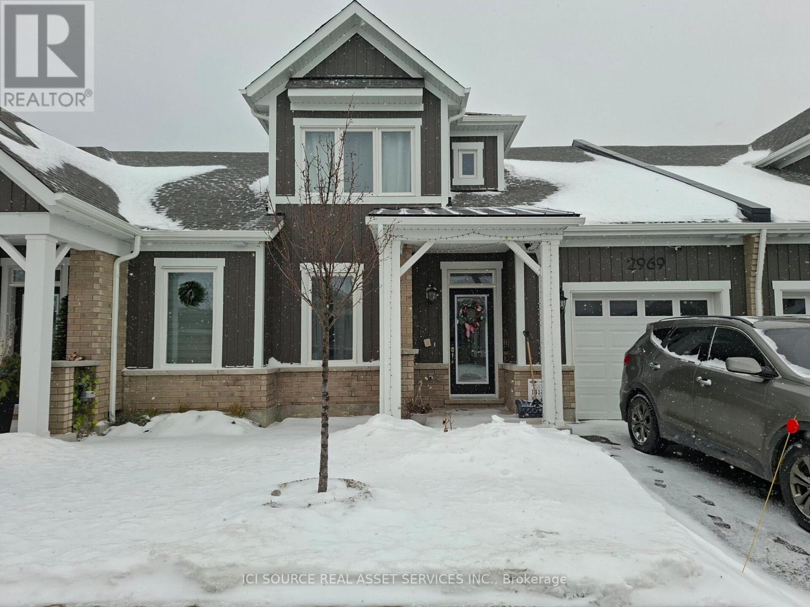MLS® listing #29204663 for sale located at 2969 MURPHY PLACE
