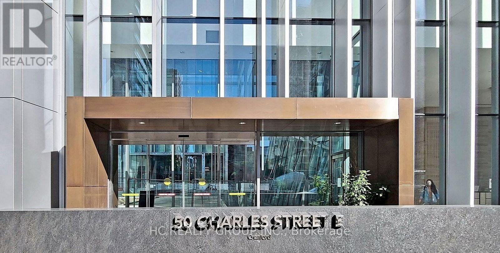 MLS® listing #29204721 for sale located at 5205 - 50 CHARLES STREET E