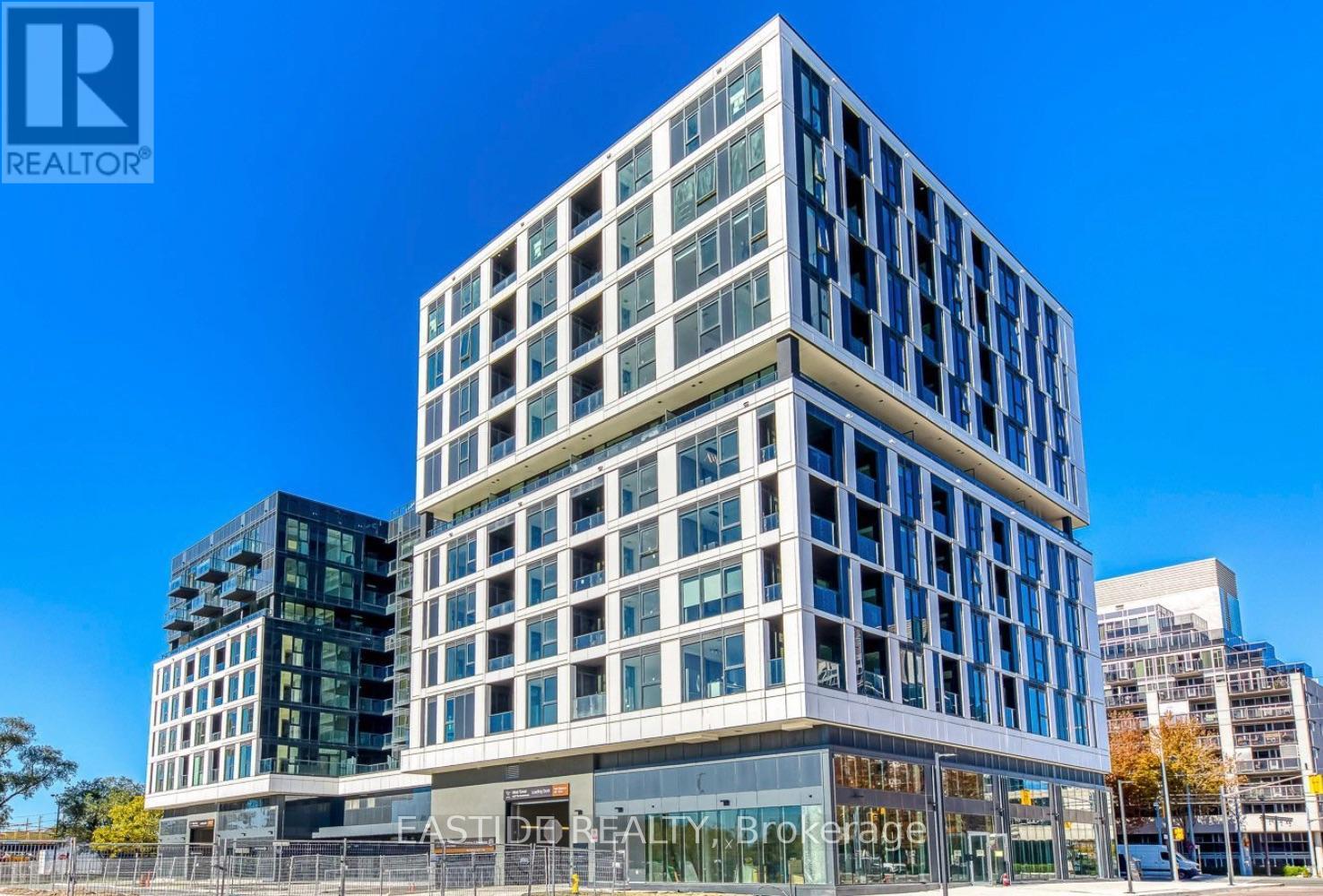 MLS® listing #29204903 for sale located at 504 - 1037 THE QUEENSWAY