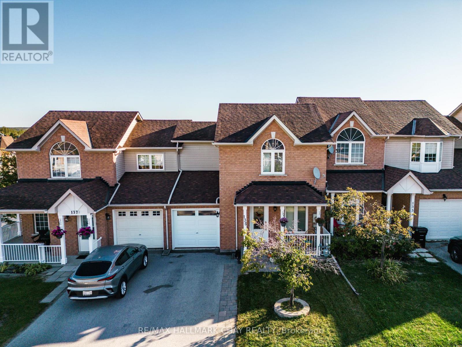 MLS® listing #29205357 for sale located at 135 TREVINO CIRCLE