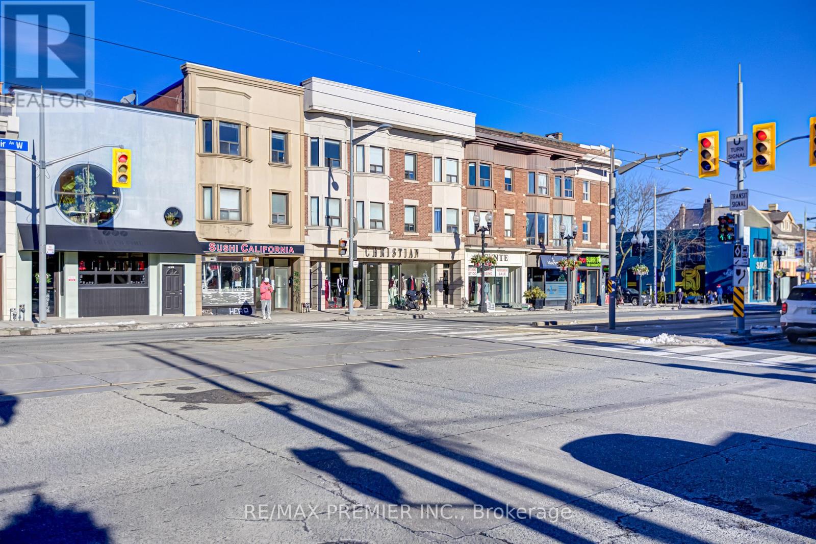 MLS® listing #29205515 for sale located at 3 - 1238 ST CLAIR AVENUE W