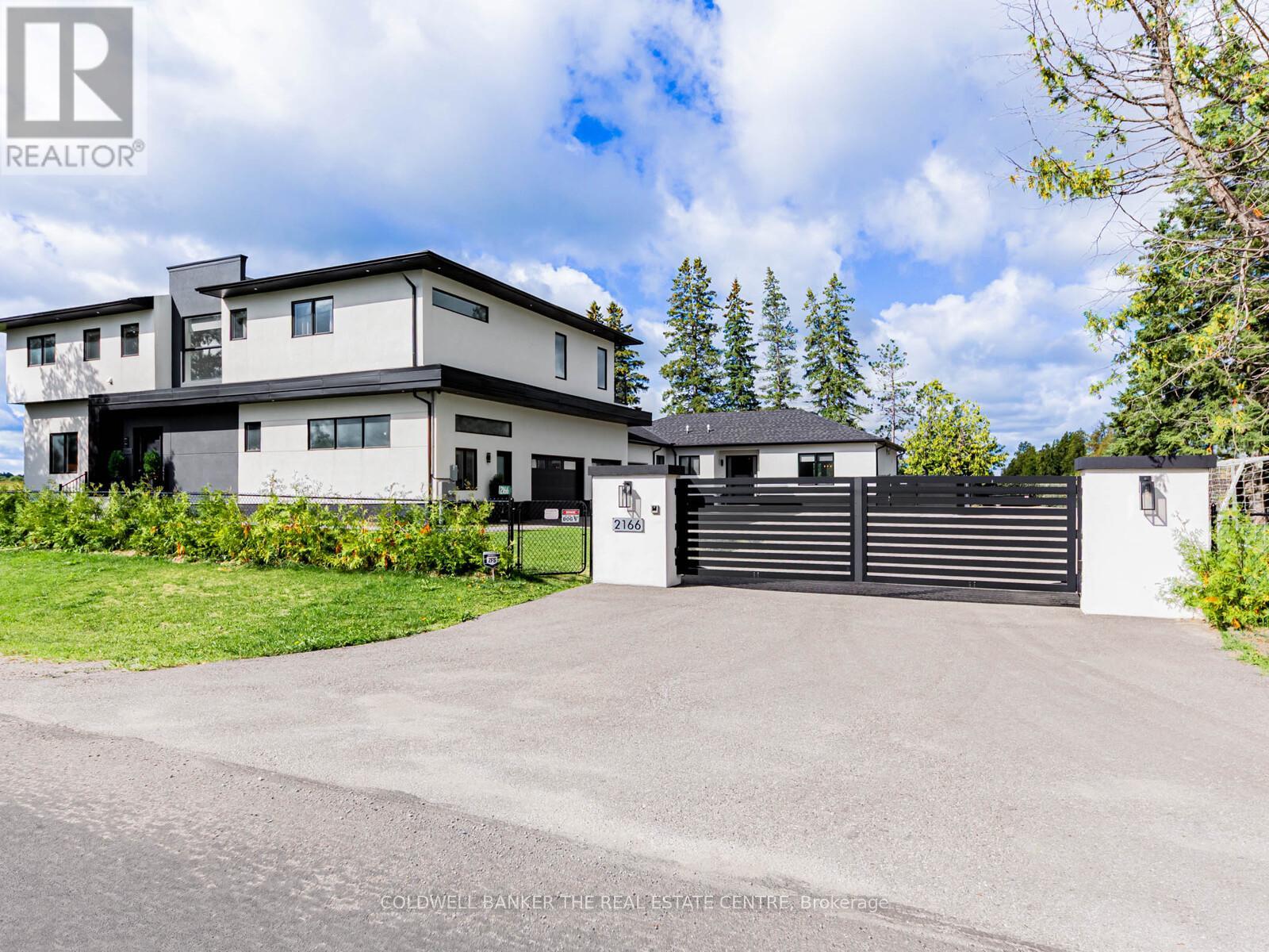 MLS® listing #29205622 for sale located at 2166 10TH SIDE ROAD