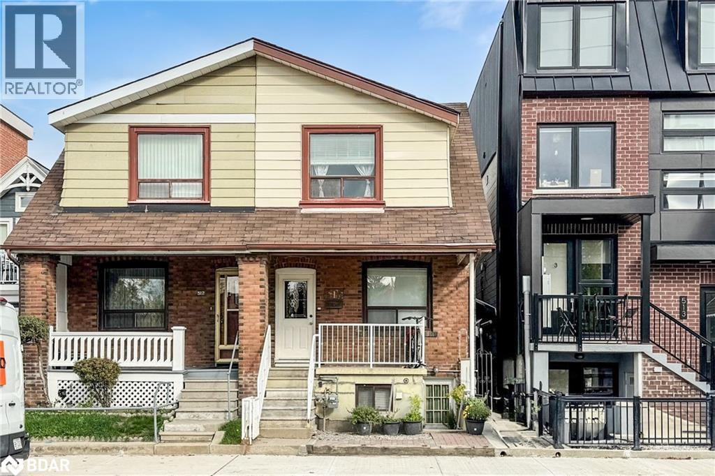 MLS® listing #29207094 for sale located at 515 OSSINGTON Avenue