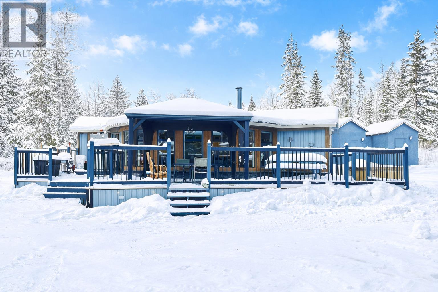 MLS® listing #29207573 for sale located at 772 S GREEN LAKE ROAD