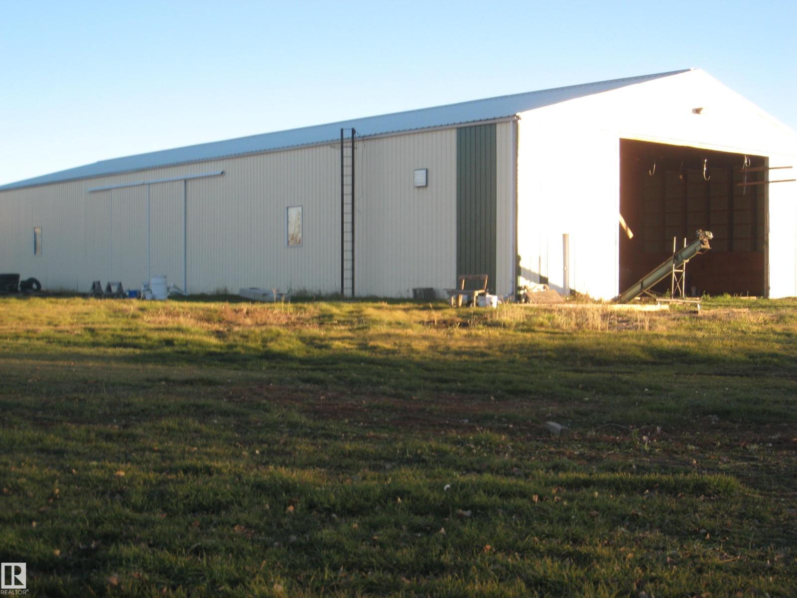 MLS® listing #29208301 for sale located at #18 470026 243A