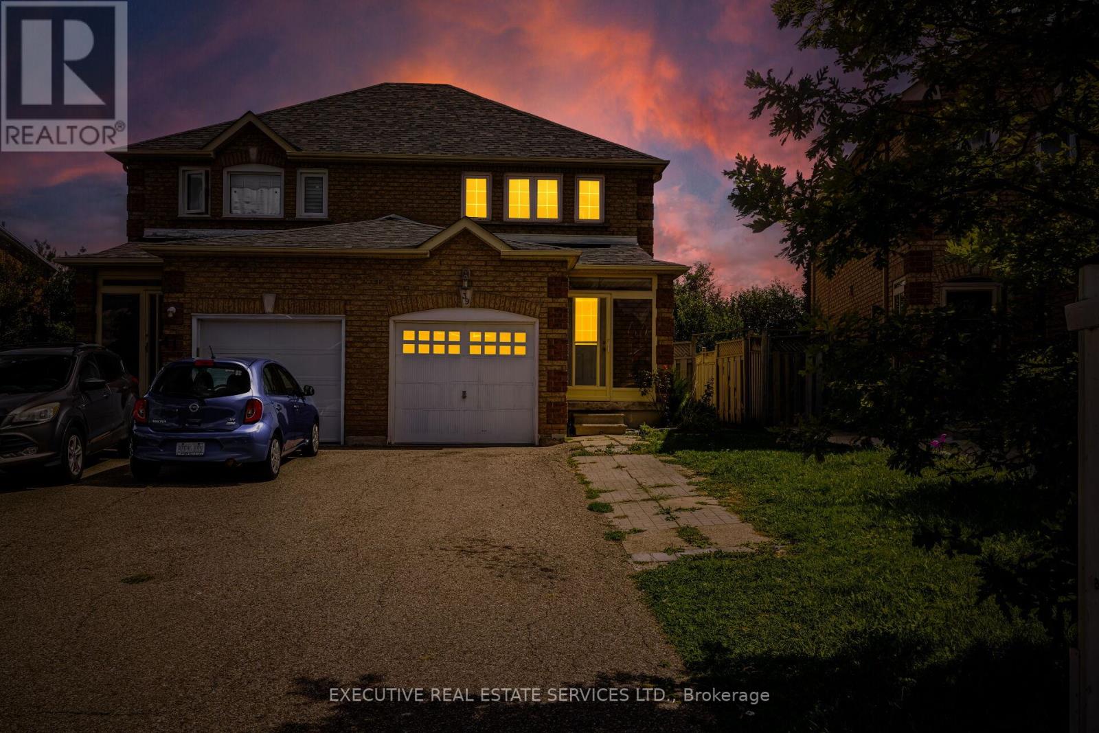 MLS® listing #29208525 for sale located at 39 CARUSO DRIVE