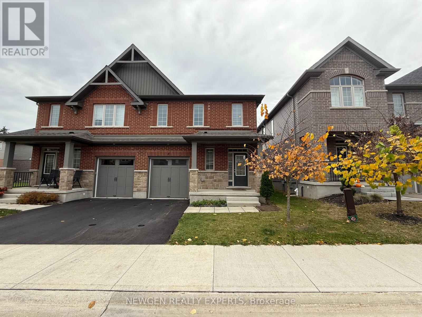 MLS® listing #29208748 for sale located at 11 GLEASON CRESCENT