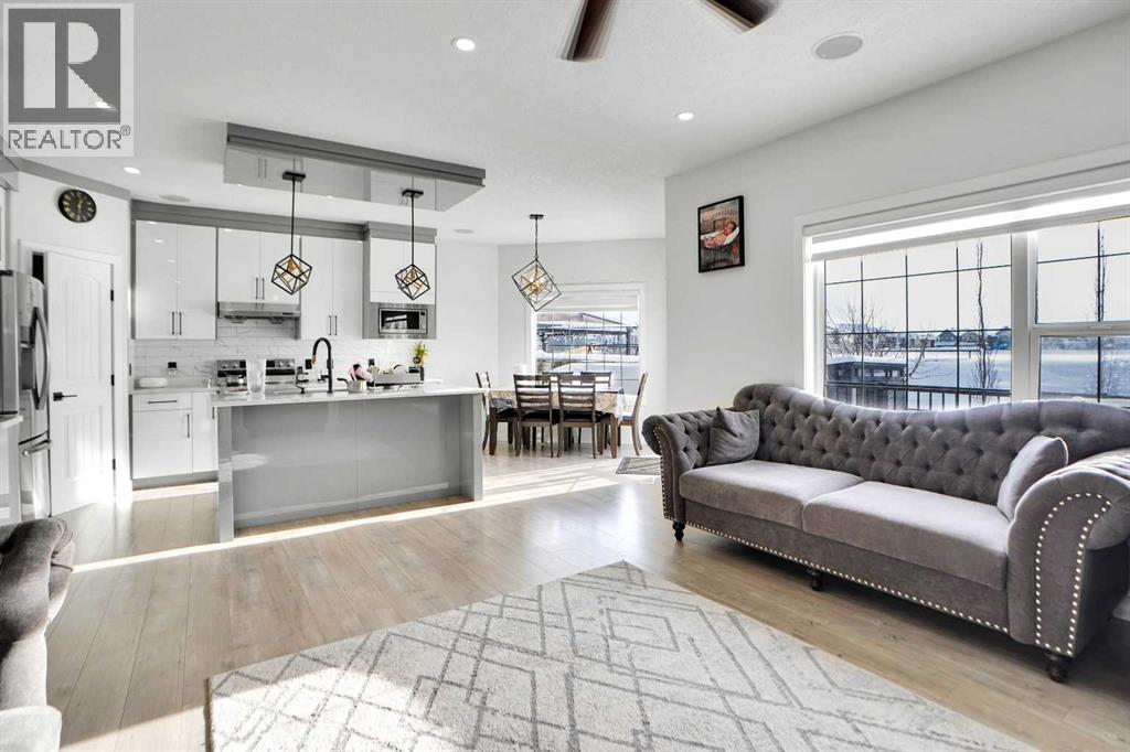 MLS® listing #29213017 for sale located at 85 Saddlebrook Circle NE