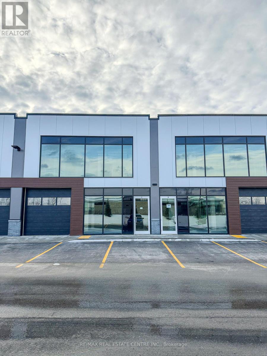 MLS® listing #29213264 for sale located at 17 - 587 HANLON CREEK BOULEVARD