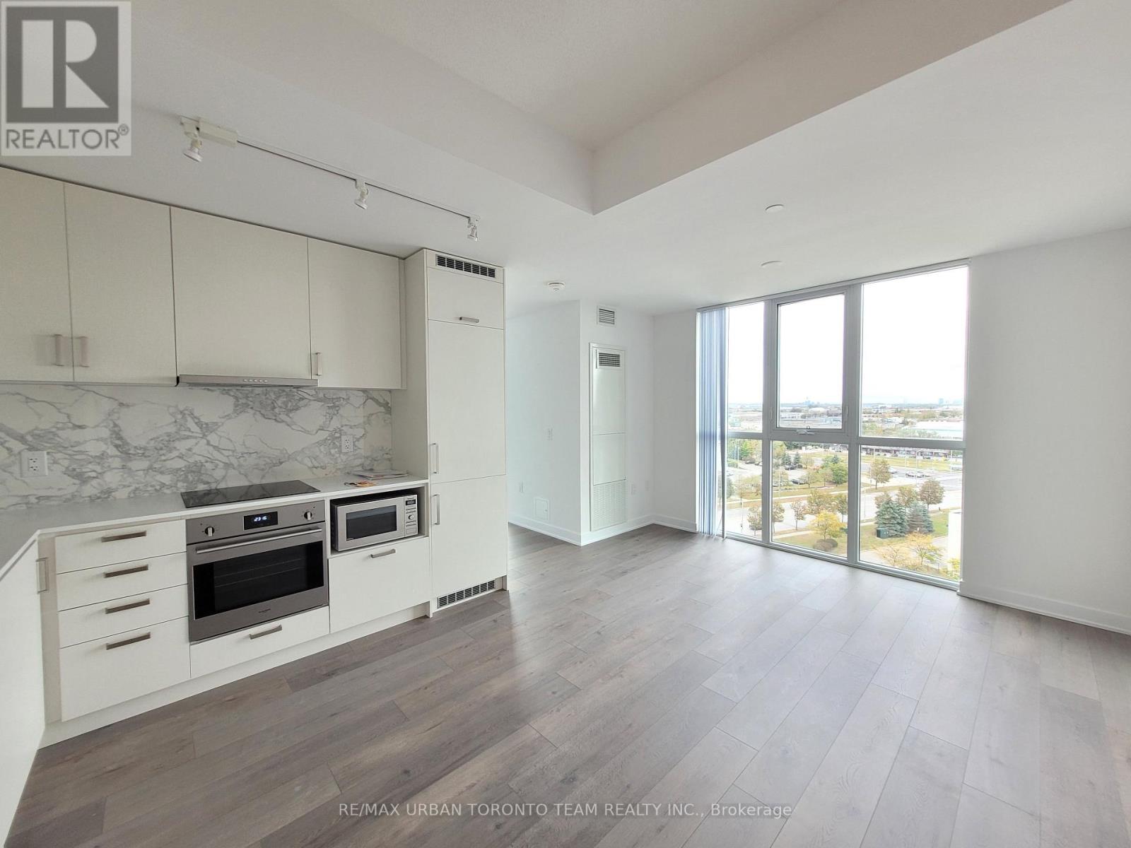 MLS® listing #29213276 for sale located at 909 - 60 HONEYCRISP CRESCENT