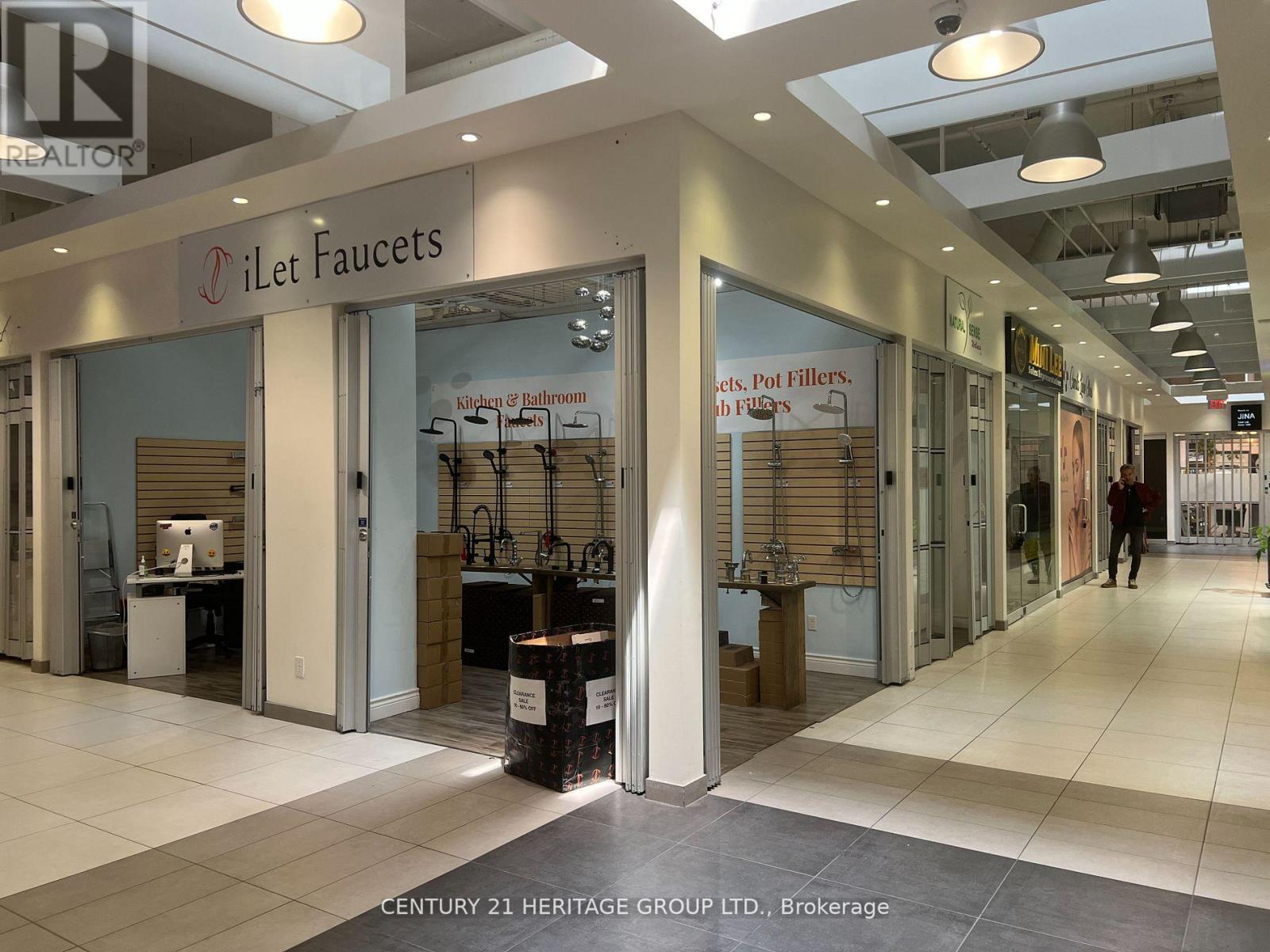 MLS® listing #29213411 for sale located at 59 - 7181 YONGE STREET