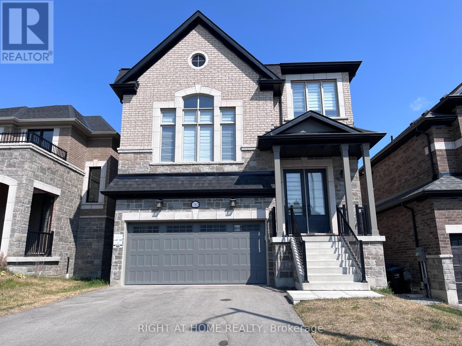 MLS® listing #29223496 for sale located at 1362 BLACKMORE STREET