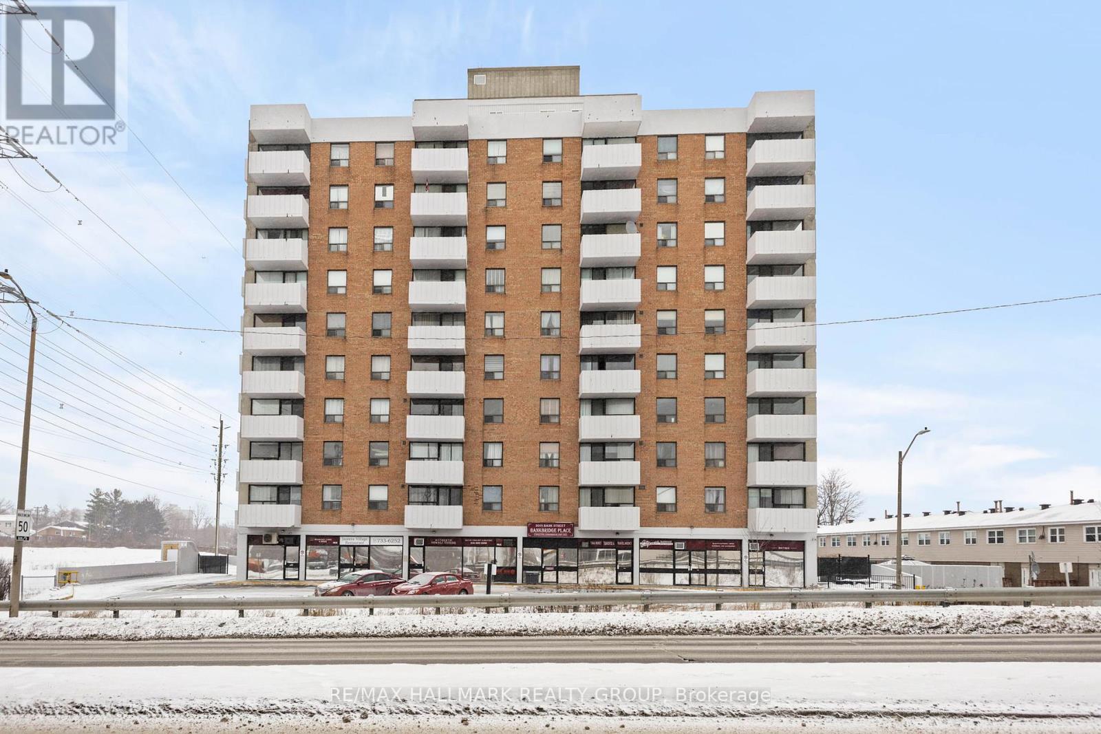 MLS® listing #29223737 for sale located at 504 - 2019 BANK STREET