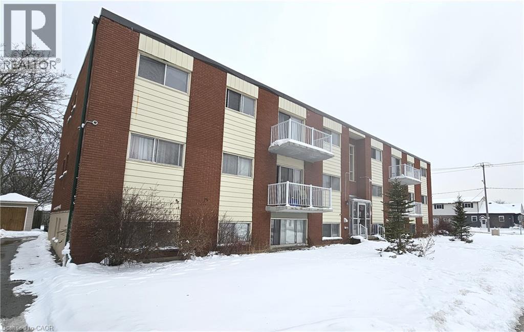 MLS® listing #29223756 for sale located at 357 CONNAUGHT Street Unit# 10