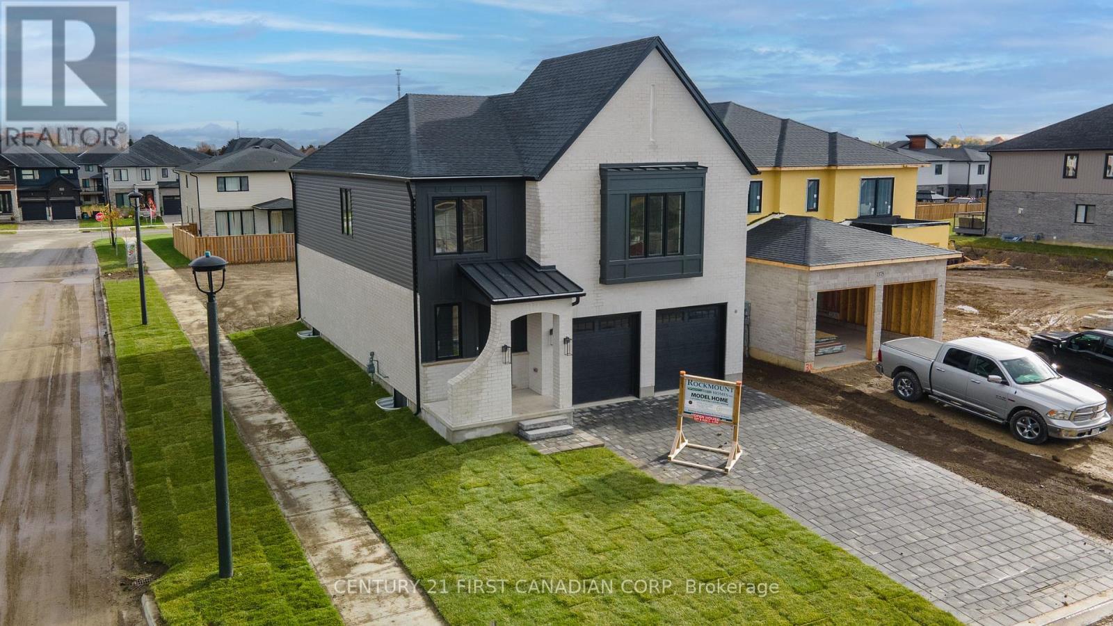 MLS® listing #29229975 for sale located at 1382 SHIELDS PLACE