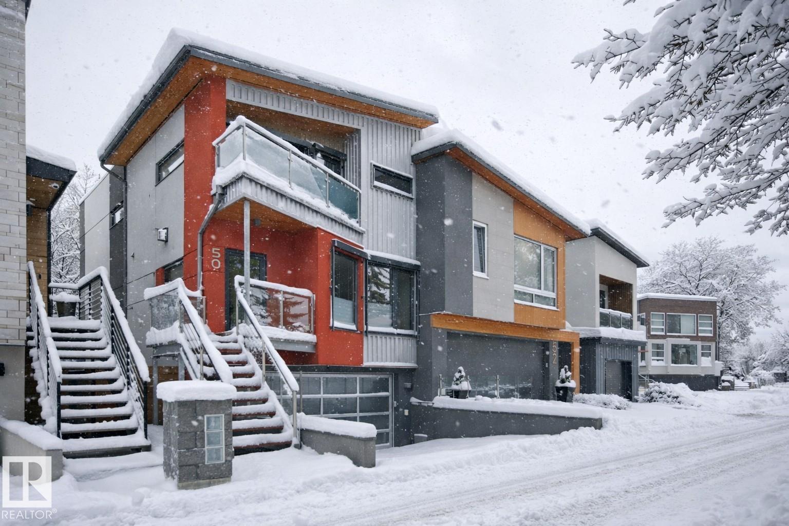 MLS® listing #29232219 for sale located at 50 SYLVANCROFT LN NW