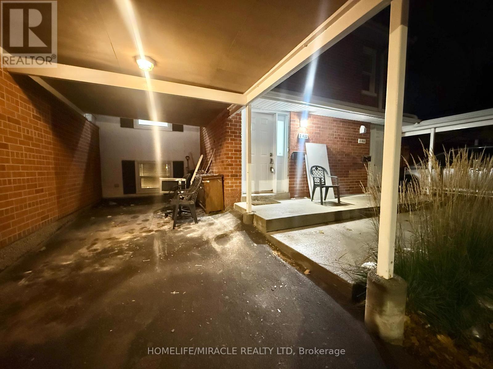 MLS® listing #29232281 for sale located at 2 - 433 KEATS WAY