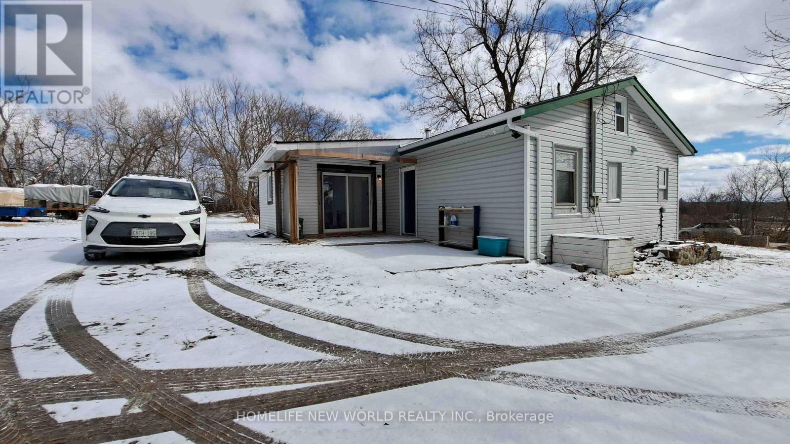 MLS® listing #29232706 for sale located at 246 OLD HOMESTEAD ROAD N