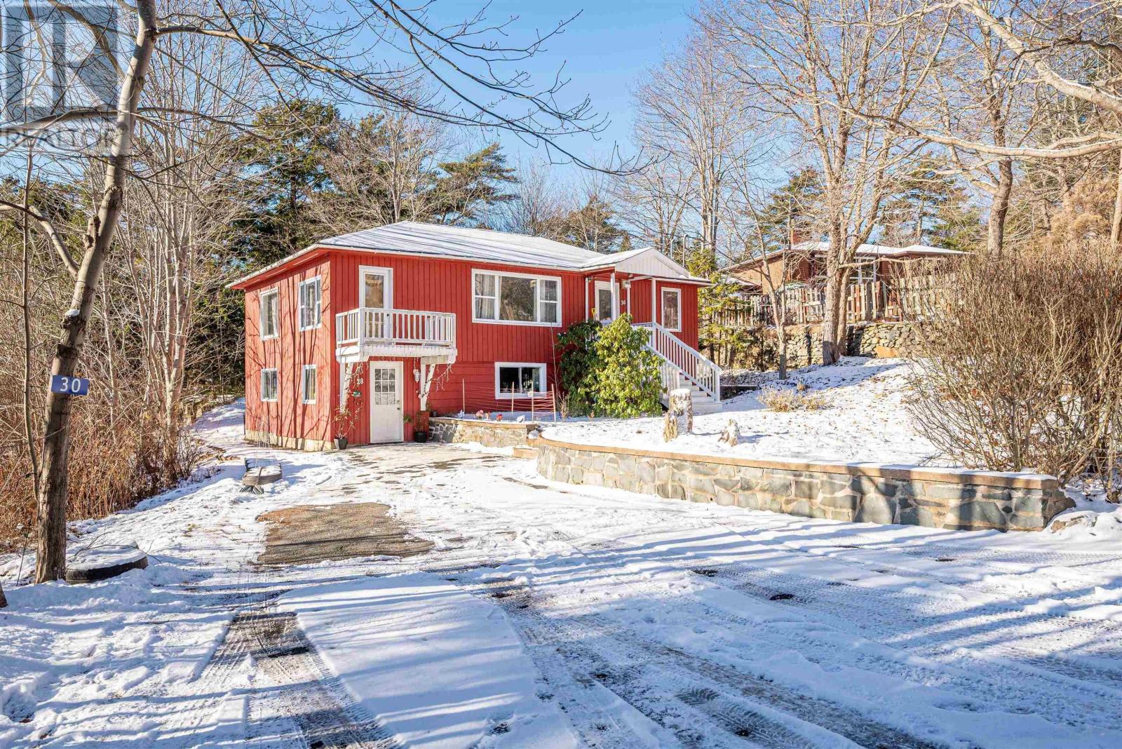 MLS® listing #29234979 for sale located at 28/30 High Street