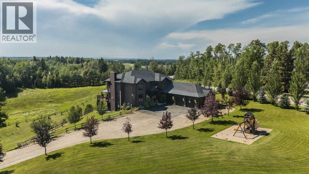 MLS® listing #29239677 for sale located at 2 Hidden Valley Close