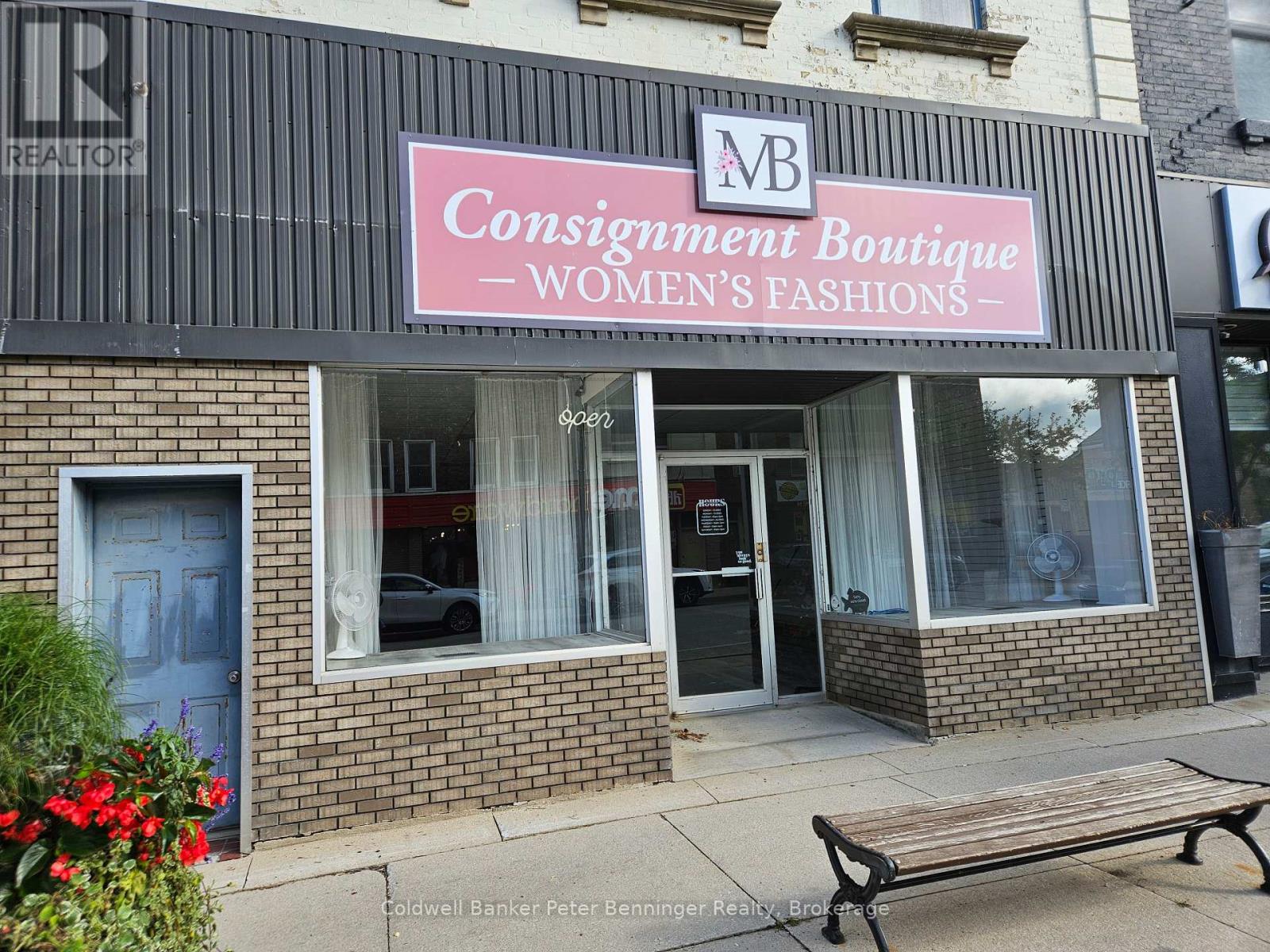 MLS® listing #29240356 for sale located at 2 - 214 DURHAM STREET E