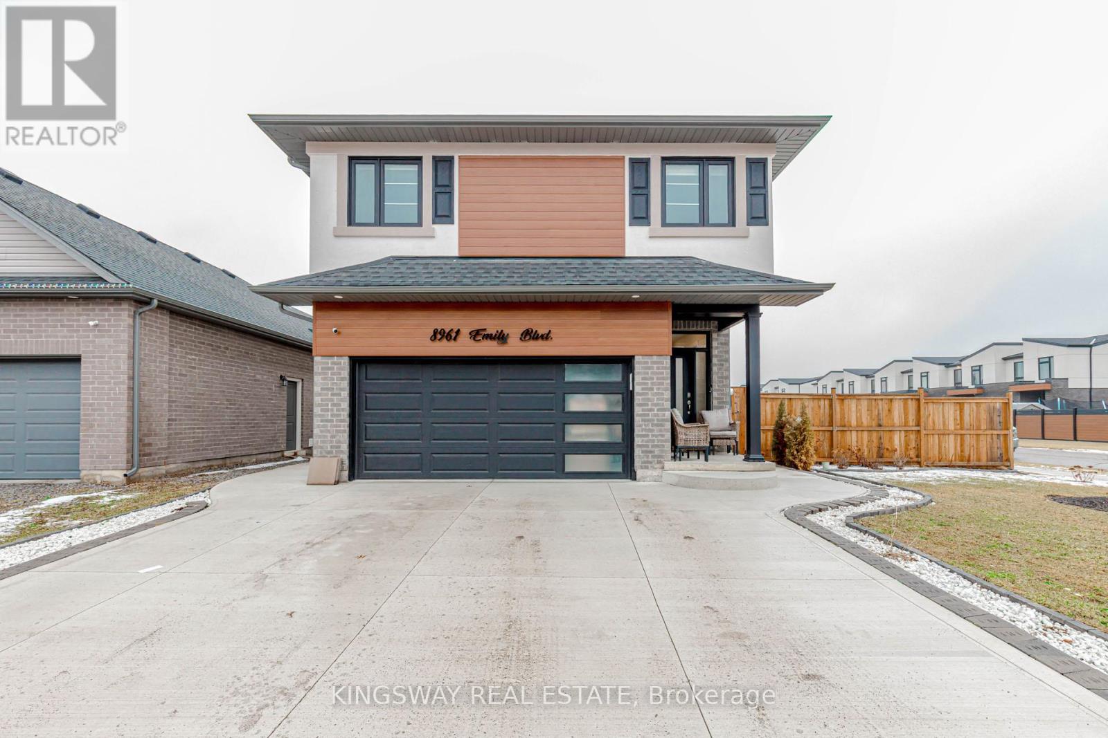 MLS® listing #29242580 for sale located at 8961 EMILY BOULEVARD