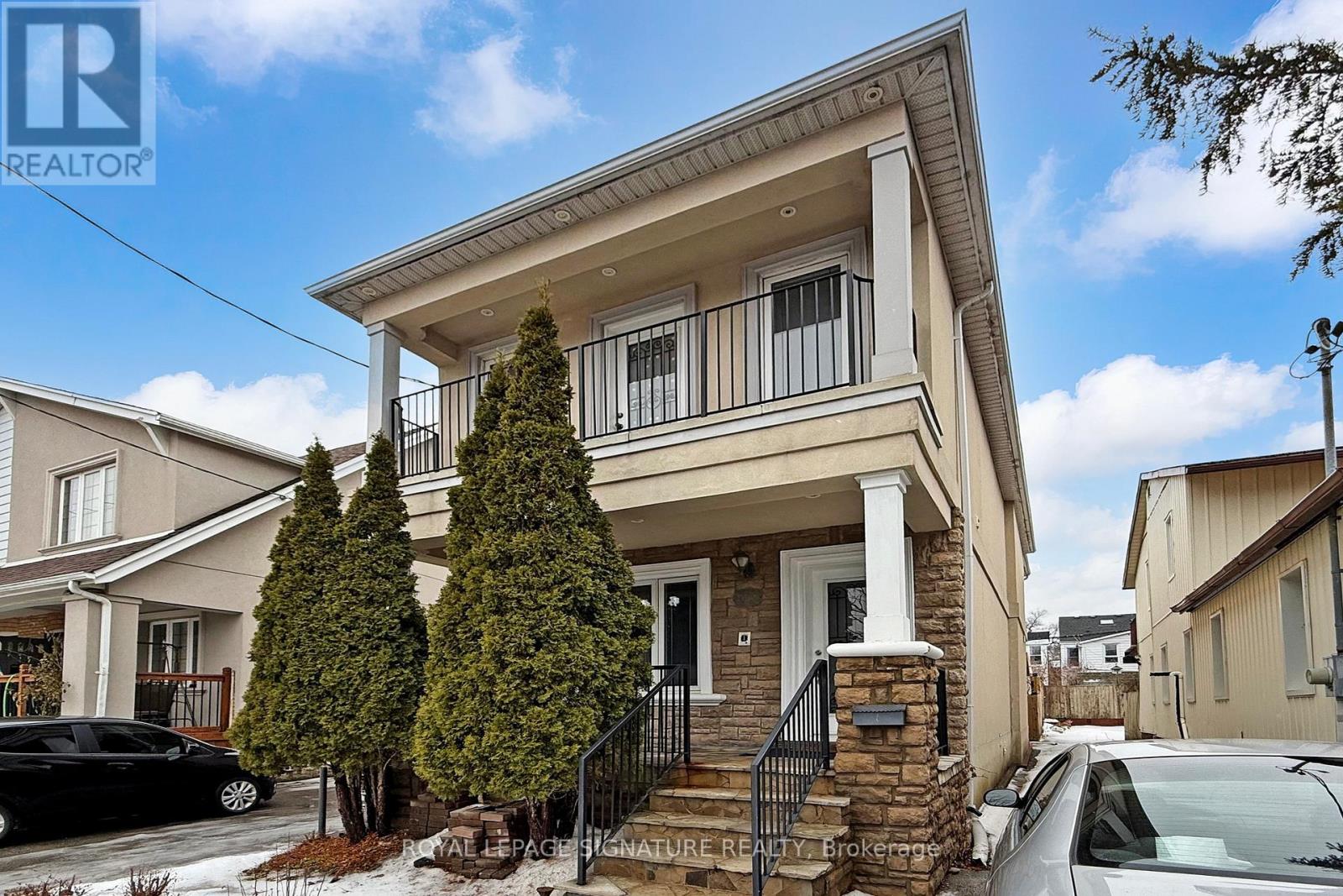 MLS® listing #29248778 for sale located at 950 GREENWOOD AVENUE
