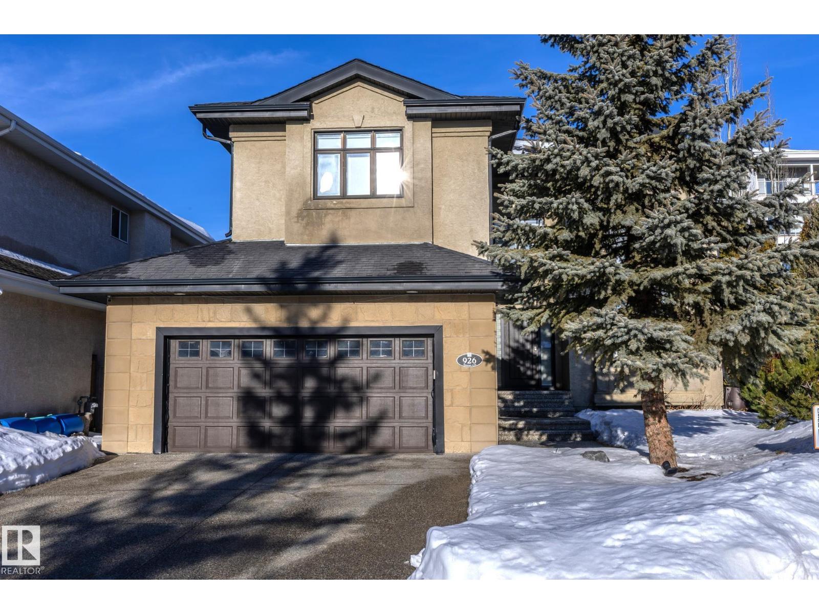 MLS® listing #29249954 for sale located at 926 THOMPSON PL NW