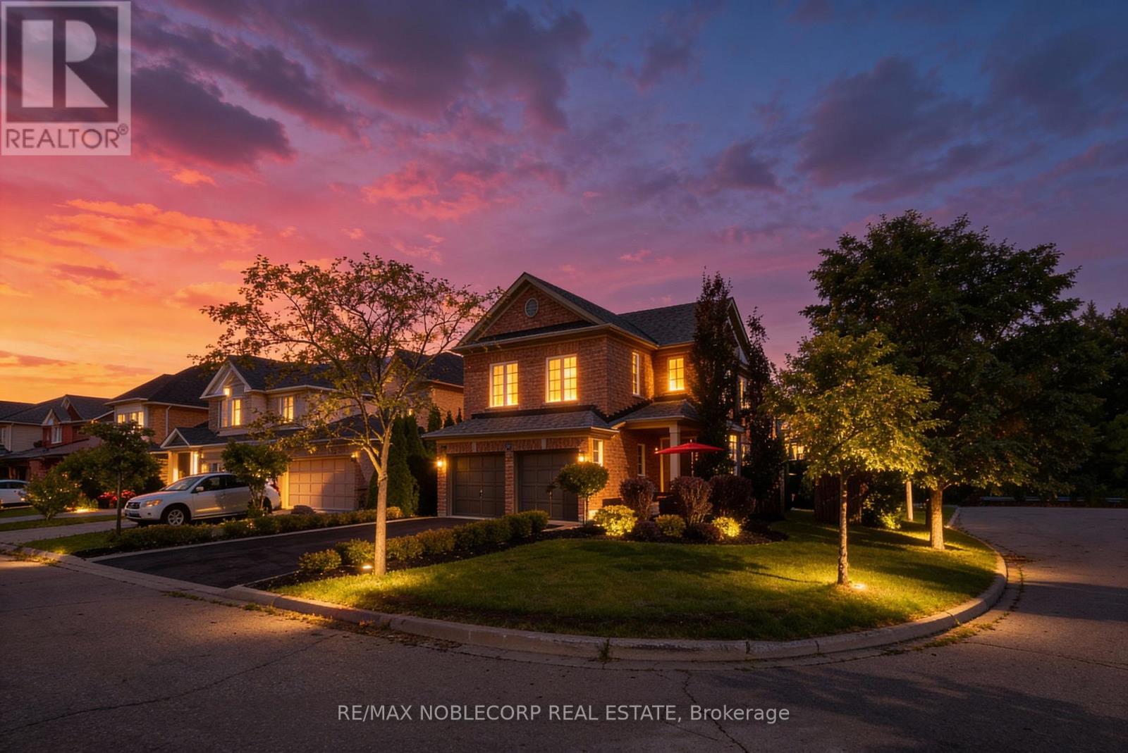 MLS® listing #29250216 for sale located at 25 AZTEC COURT